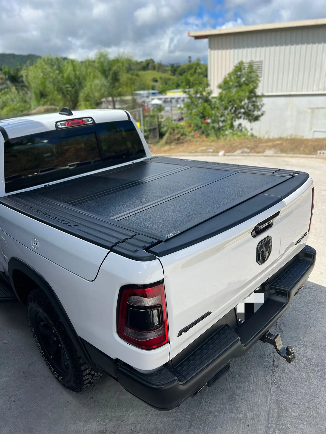 Ram Truck TonnoFlip Bed Cover