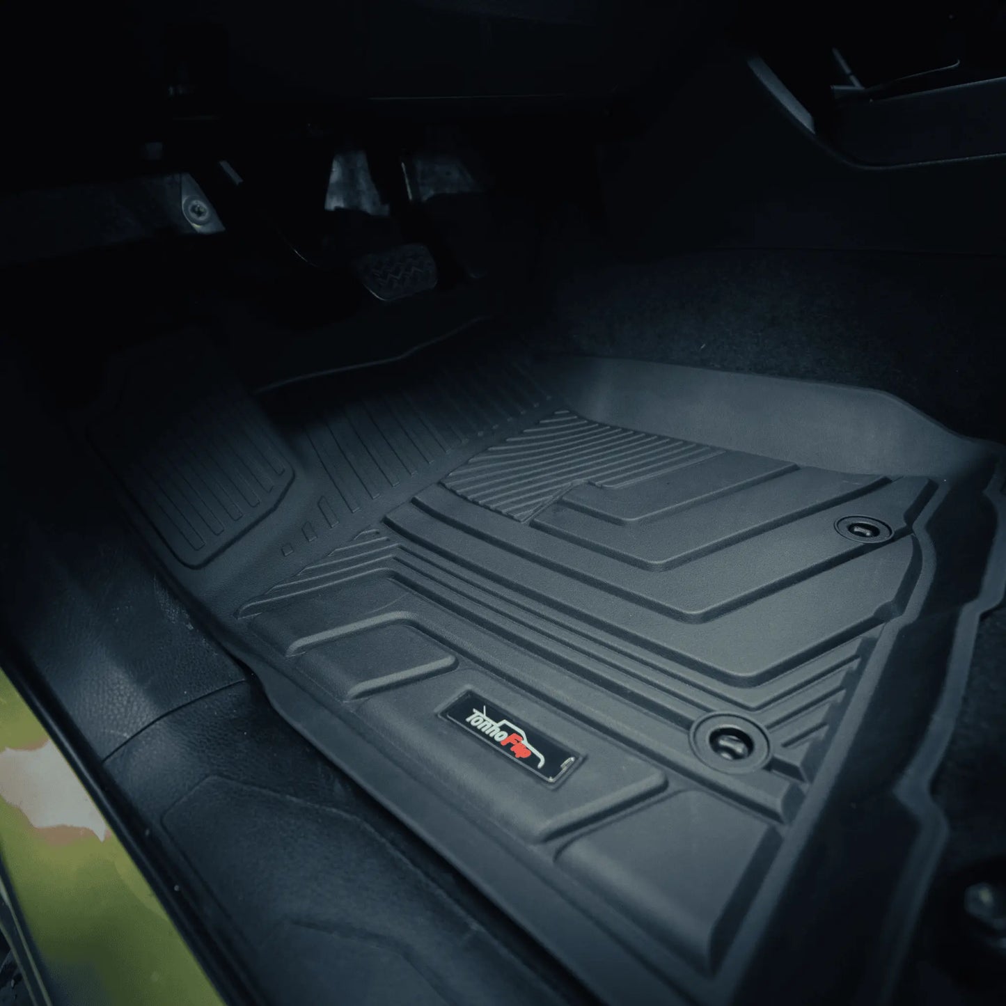 Toyota Tacoma 2016-2023 Floor Mat | Tonnoflip TonnoFlip