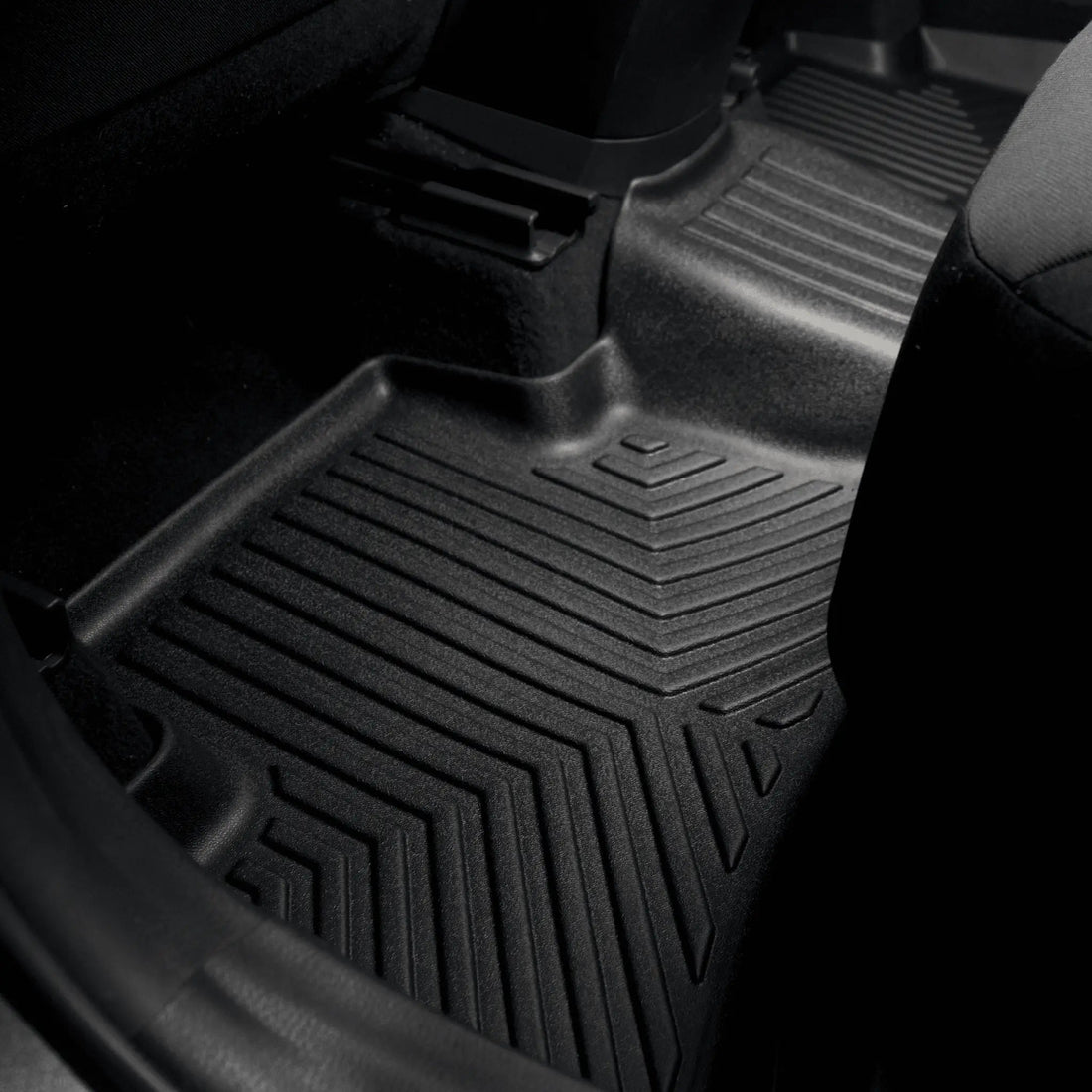 how to clean truck floor liners