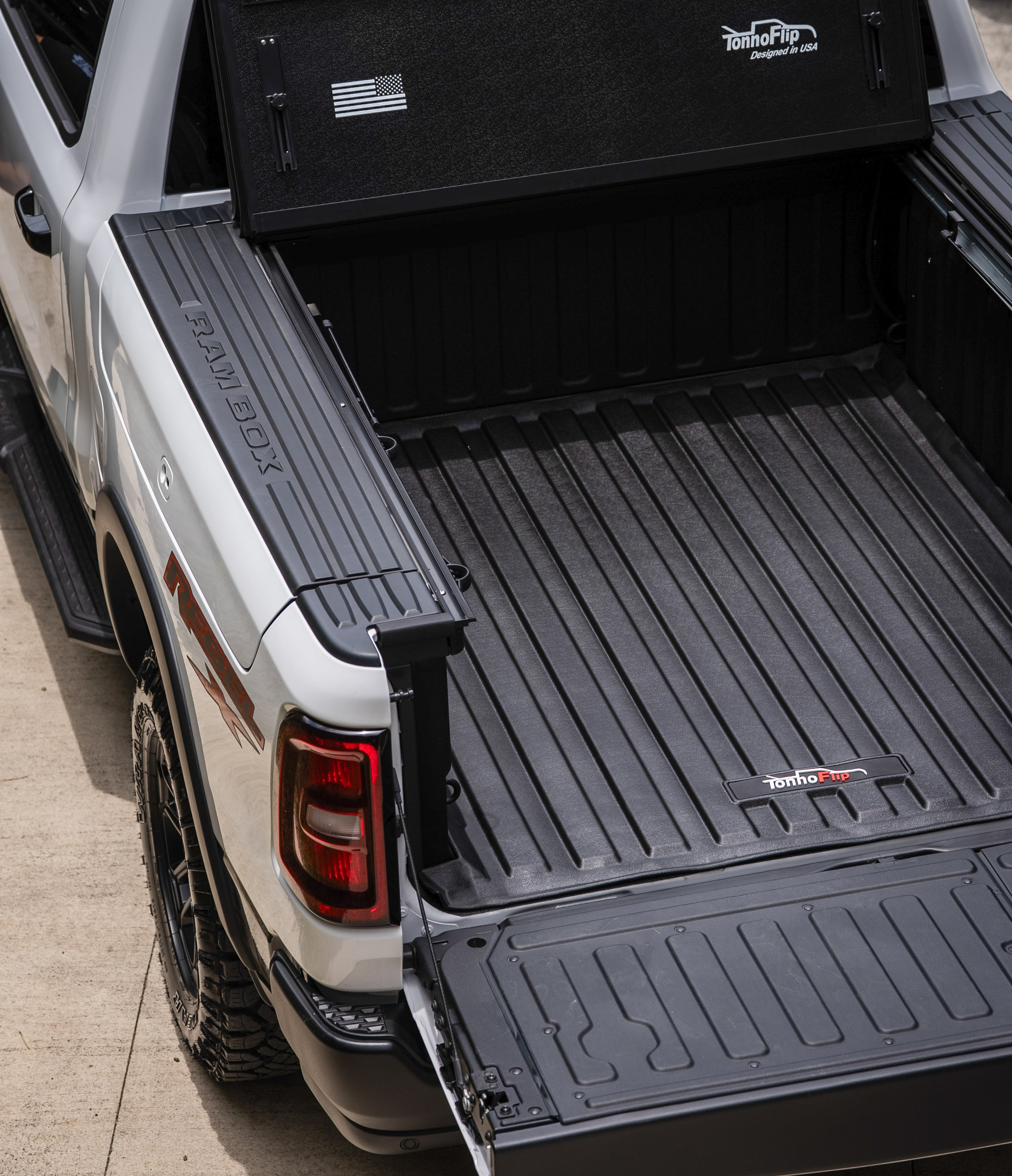 How to Secure Long Cargo in a Pickup Truck Bed Safely